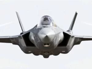 Head on view of a plane